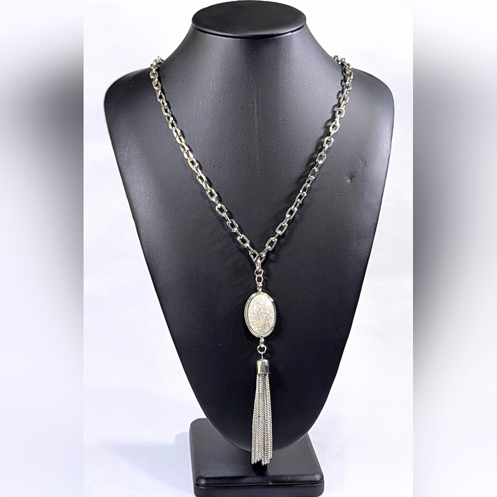Silver Tassel Lariat Pendant Necklace, Faux Howlite Stone, Boho New - Picture 2 of 7